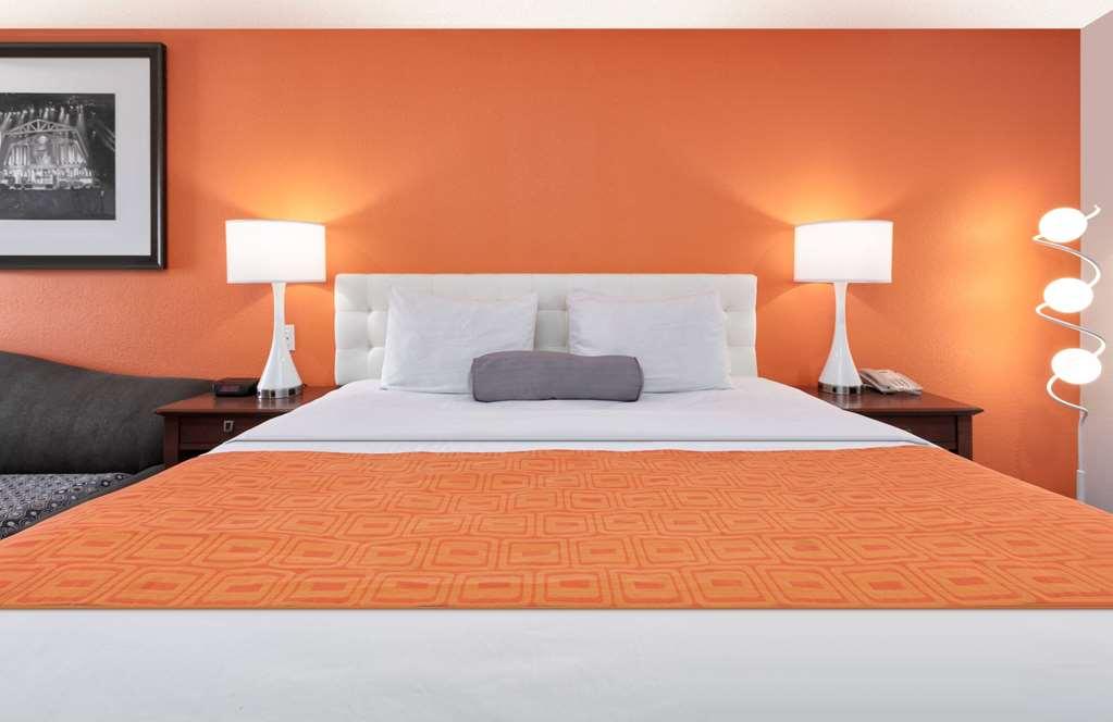 Howard Johnson By Wyndham San Marcos Ruang foto