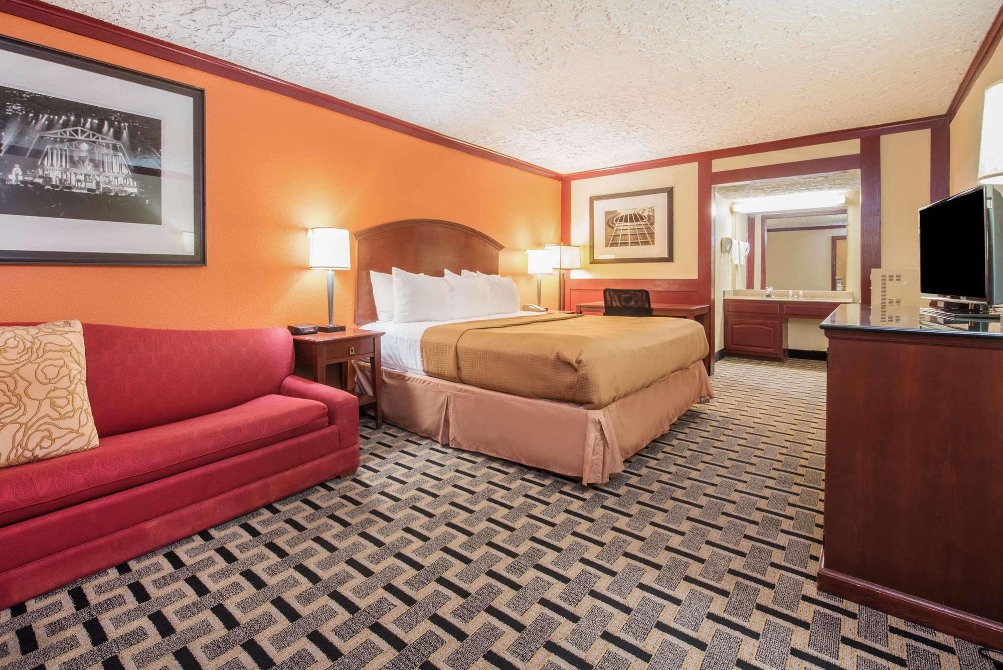Howard Johnson By Wyndham San Marcos Bagian luar foto